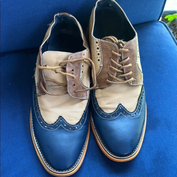 Blue and Tan Leather Oxford Shoes with Brogue Detailing - Picture 2 of 5